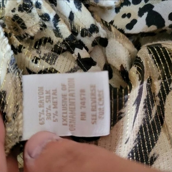 cache Lux Semi Sheer Animal Print Silk Blend Jeweled 3/4 Sleeve Blouse Size: S - Picture 4 of 8